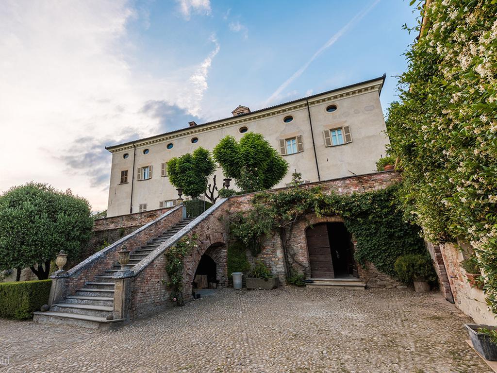 Bed and Breakfast Castello Di Coazzolo Neive Exteriér fotografie