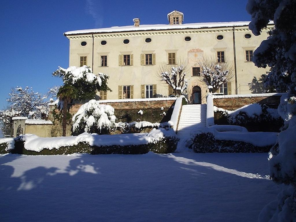 Bed and Breakfast Castello Di Coazzolo Neive Exteriér fotografie